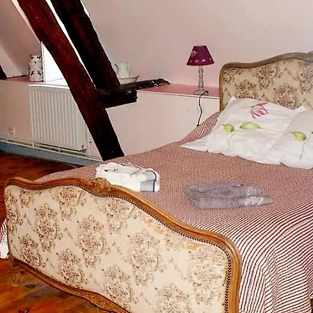 Awesome In Montreuil-sur-breche W/ Jacuzzi, Wifi And 7 Bedrooms Montreuil-sur-Breche