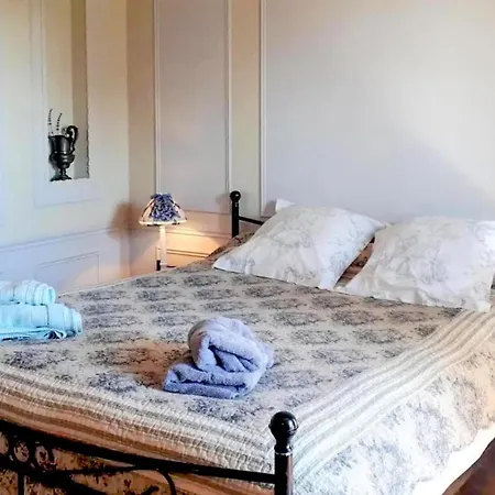 Awesome In Montreuil-sur-breche W/ Jacuzzi, Wifi And 7 Bedrooms * Montreuil-sur-Breche
